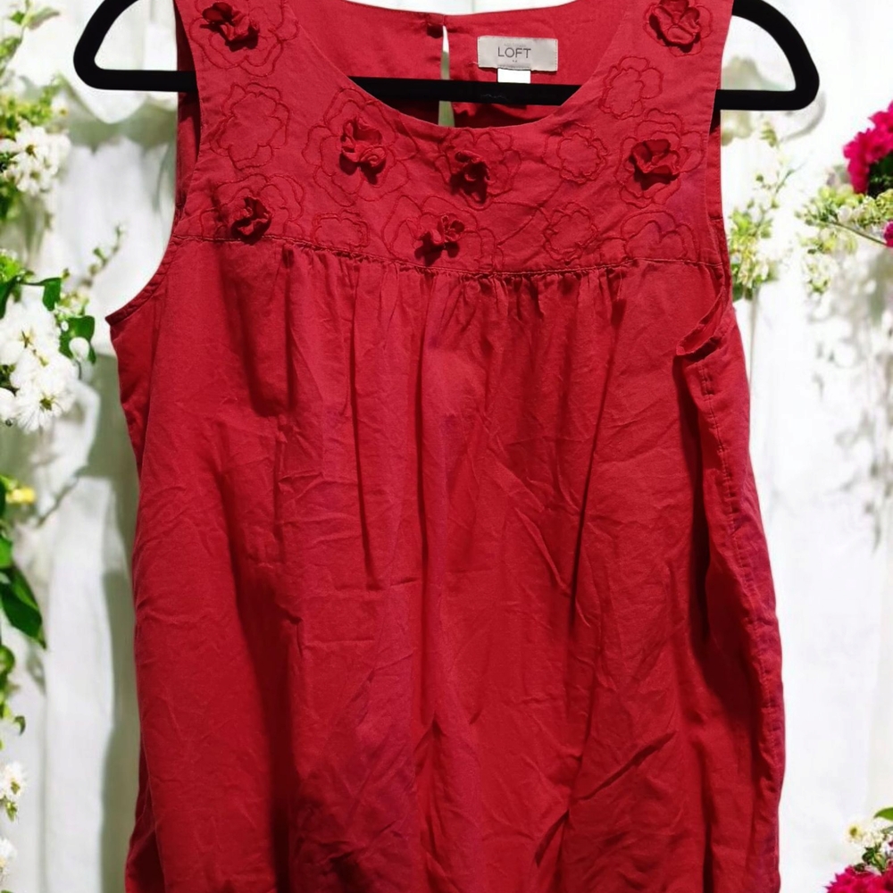 LOFT Women's Pink Sleeveless Top